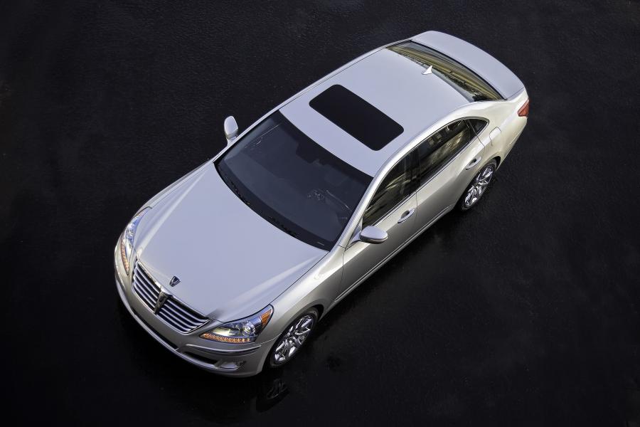  Hyundai Equus 2009 года  (фото 38 из 128)